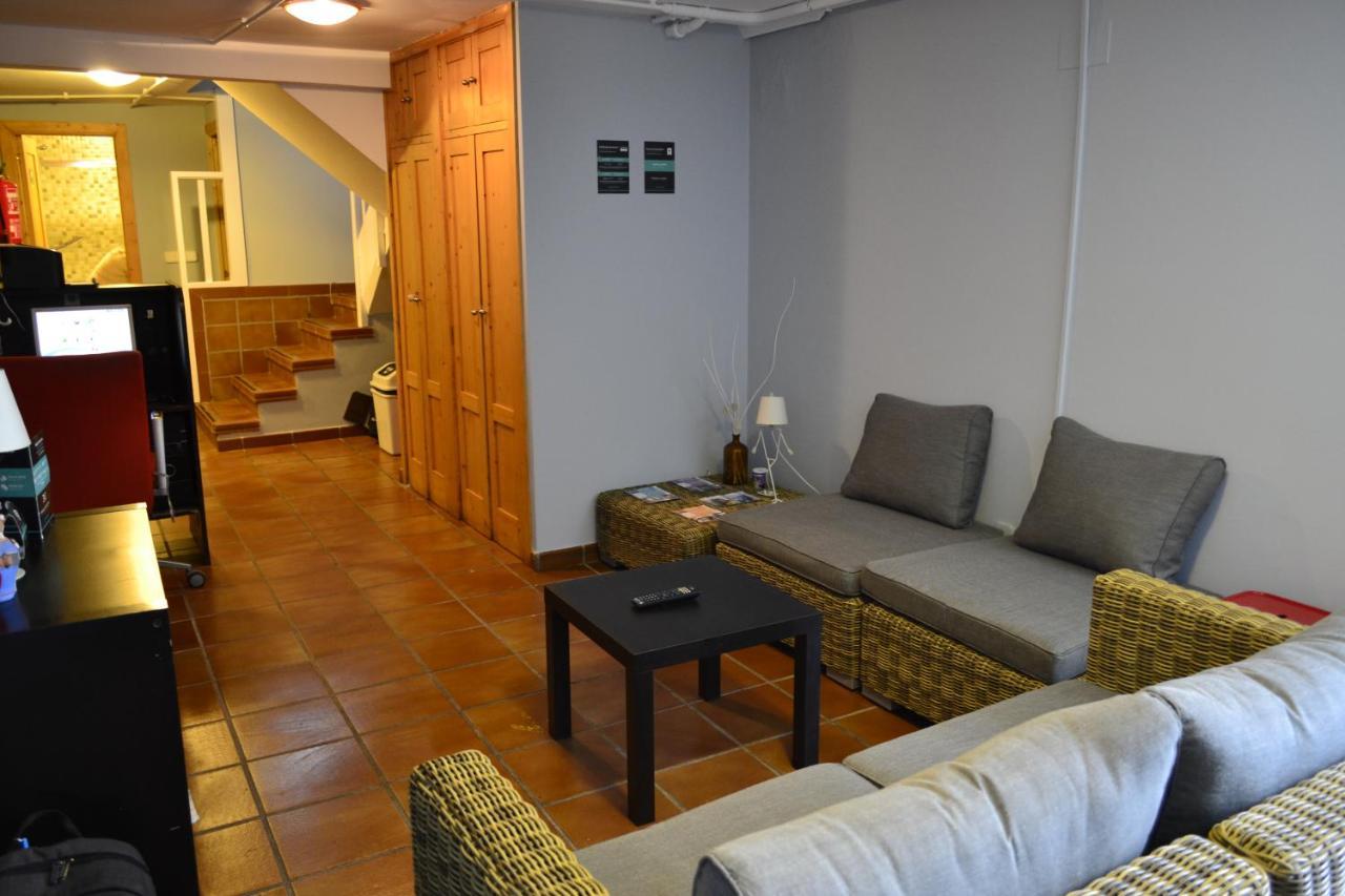 Albergue O Fogar de Teodomiro Santiago de Compostela Exterior foto