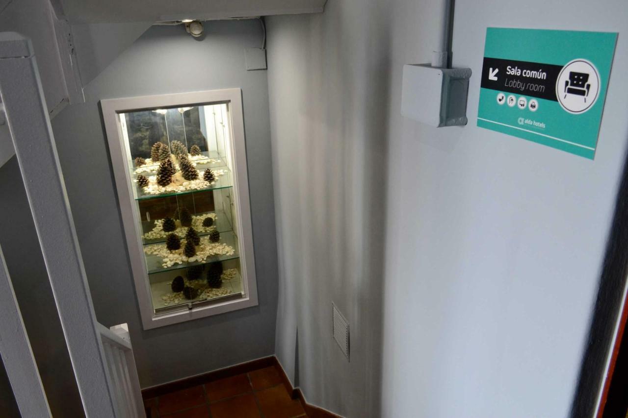 Albergue O Fogar de Teodomiro Santiago de Compostela Exterior foto